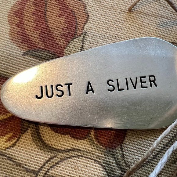 NWT Cute "Just a Sliver" Serving Knife - Picture 2 of 6